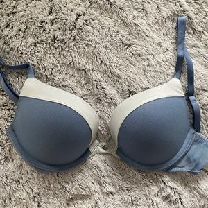 32C fabulous by Victoria’s Secret
